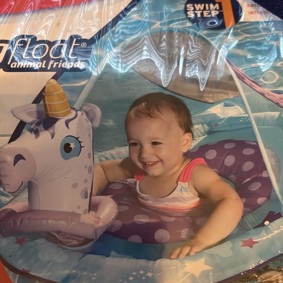 Baby Spring Float unicorn NIB!! Ages 9- 24 months - Picture 3 of 3